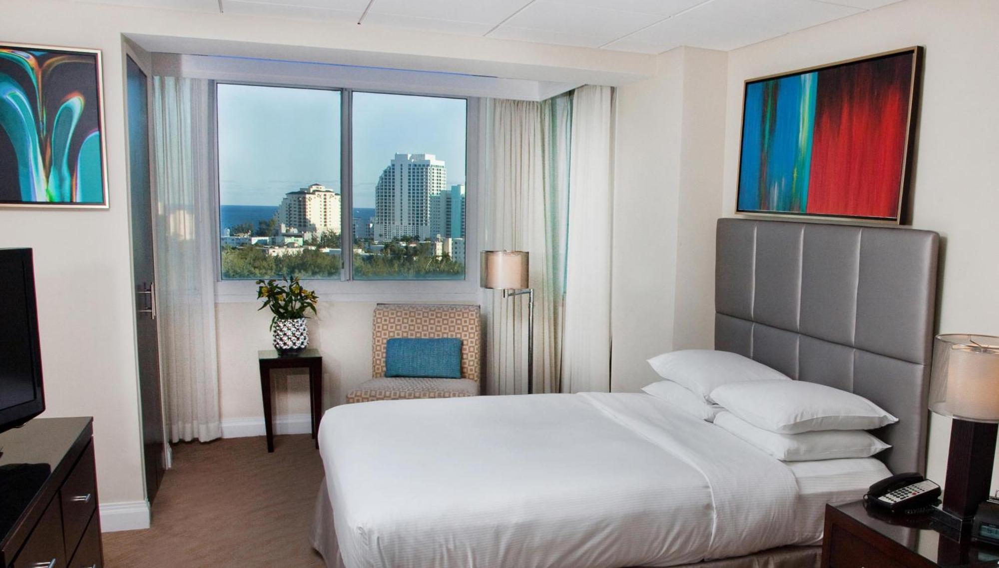 Queen Suite City View